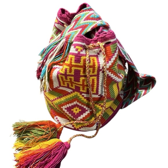NWOT Authentic 100% Matizada Wayuu Mochila Colombian Crossbody/Bucket Bag Large - Picture 1 of 7